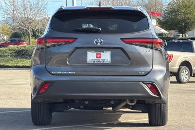 2023 Toyota Highlander Hybrid XLE