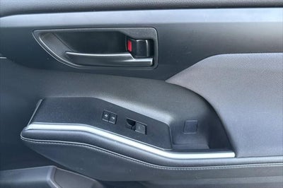 2025 Toyota Highlander LE