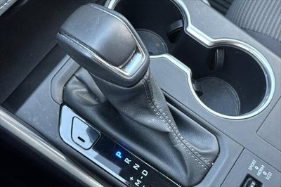 2025 Toyota Highlander LE