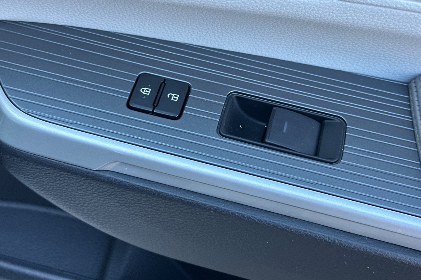 2026 Toyota Sienna LE 8 Passenger