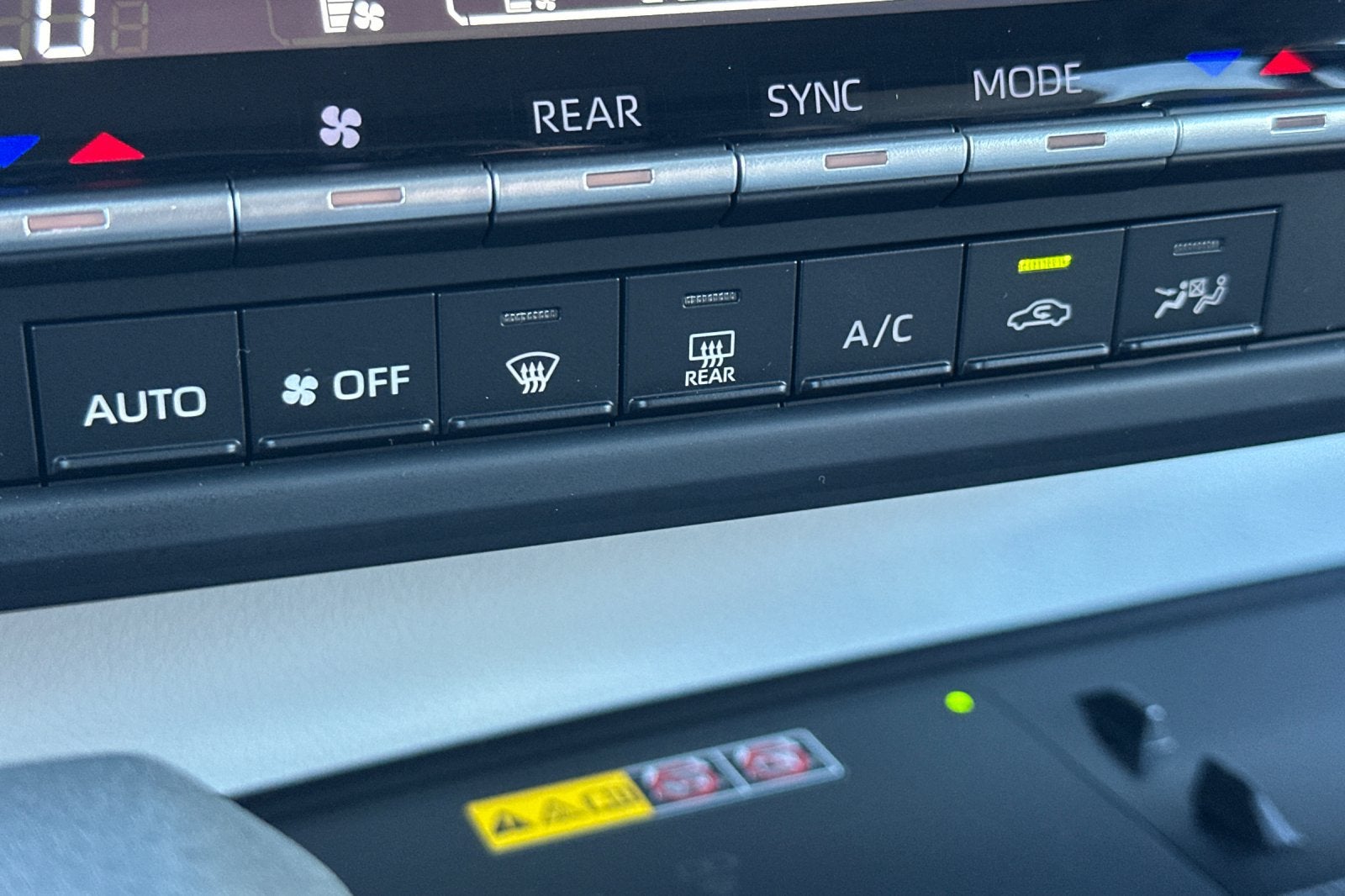 2026 Toyota Sienna LE 8 Passenger