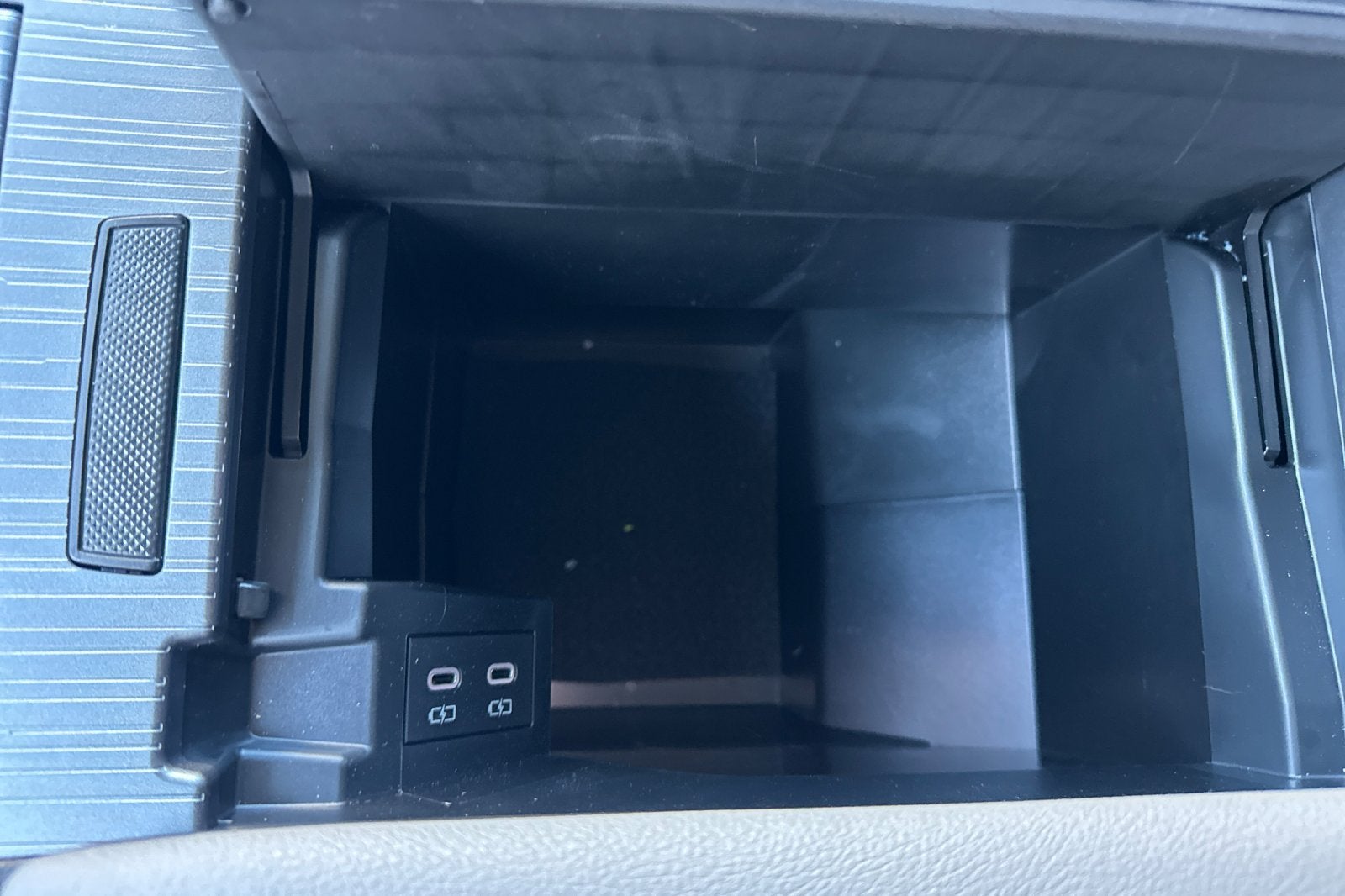 2026 Toyota Sienna LE 8 Passenger