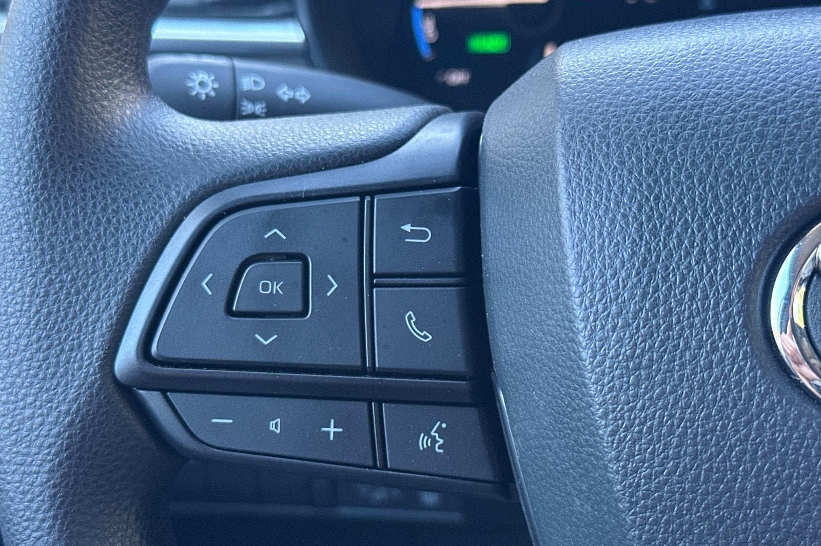 2026 Toyota Sienna LE 8 Passenger