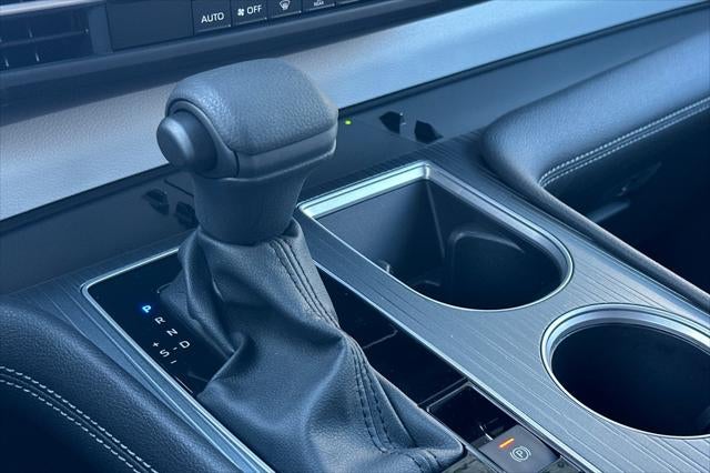 2026 Toyota Sienna LE 8 Passenger