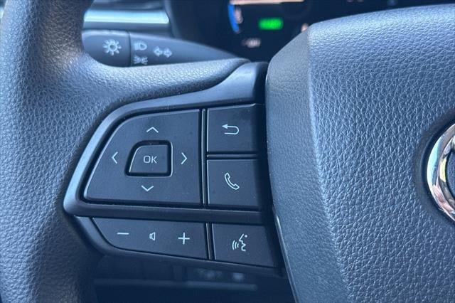2026 Toyota Sienna LE 8 Passenger