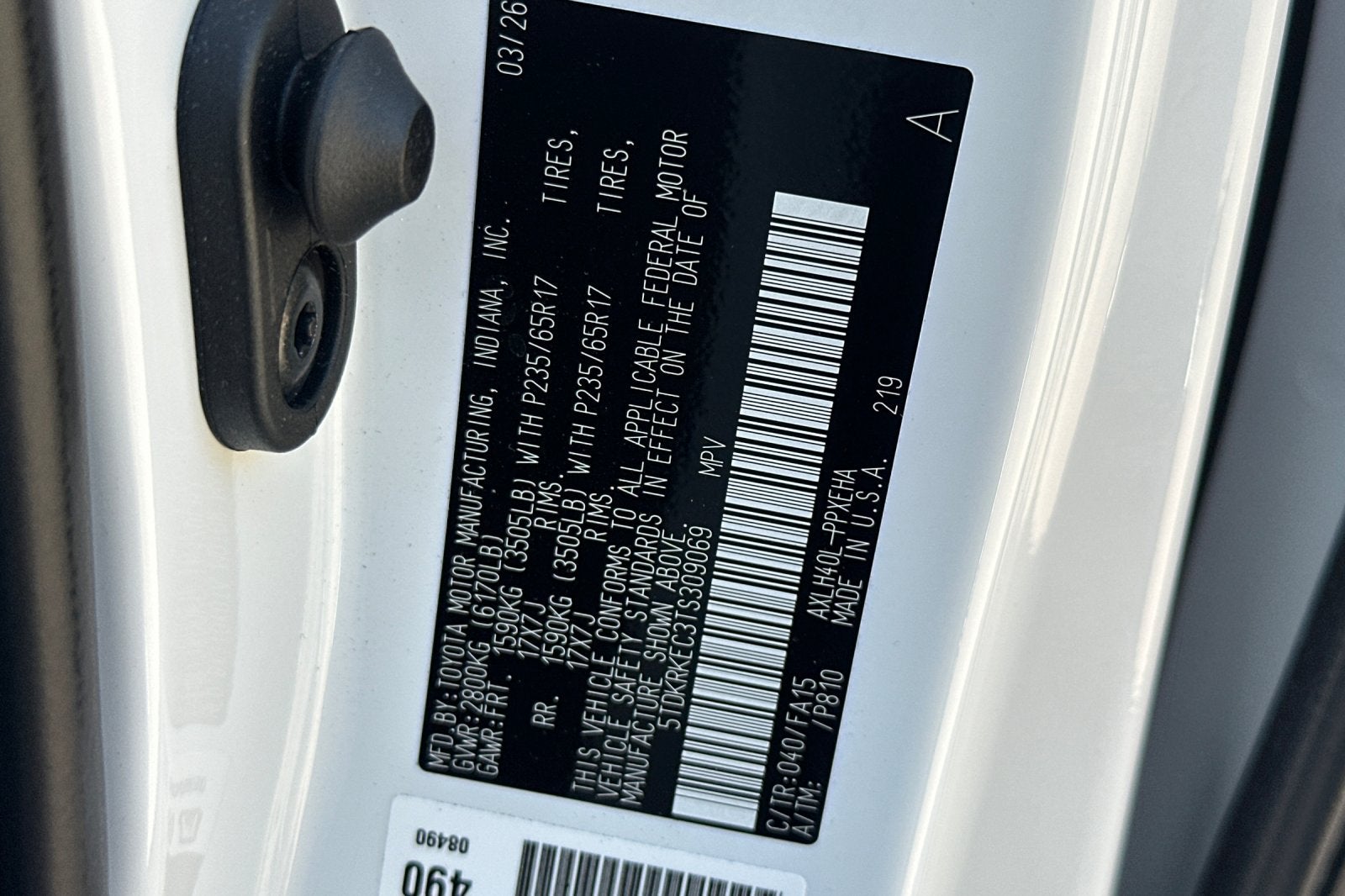 2026 Toyota Sienna LE 8 Passenger