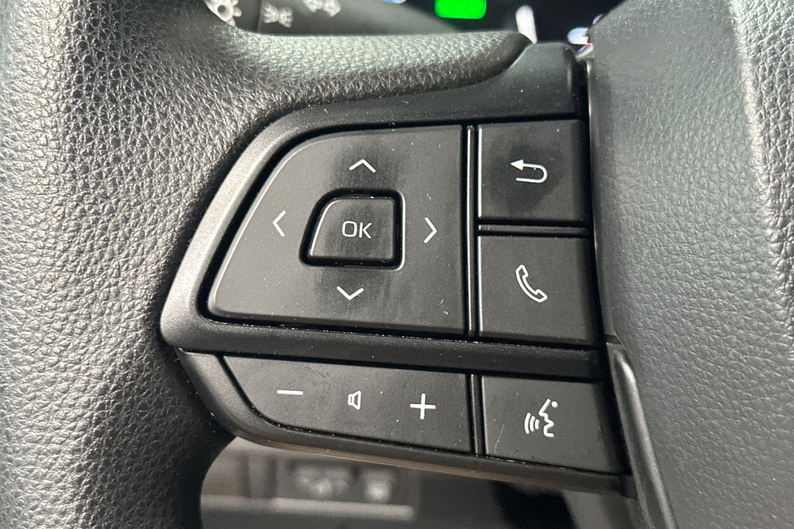 2026 Toyota Sienna LE 8 Passenger