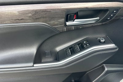 2026 Toyota Highlander Hybrid Limited