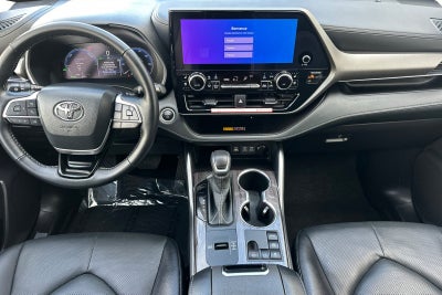 2026 Toyota Highlander Hybrid Limited