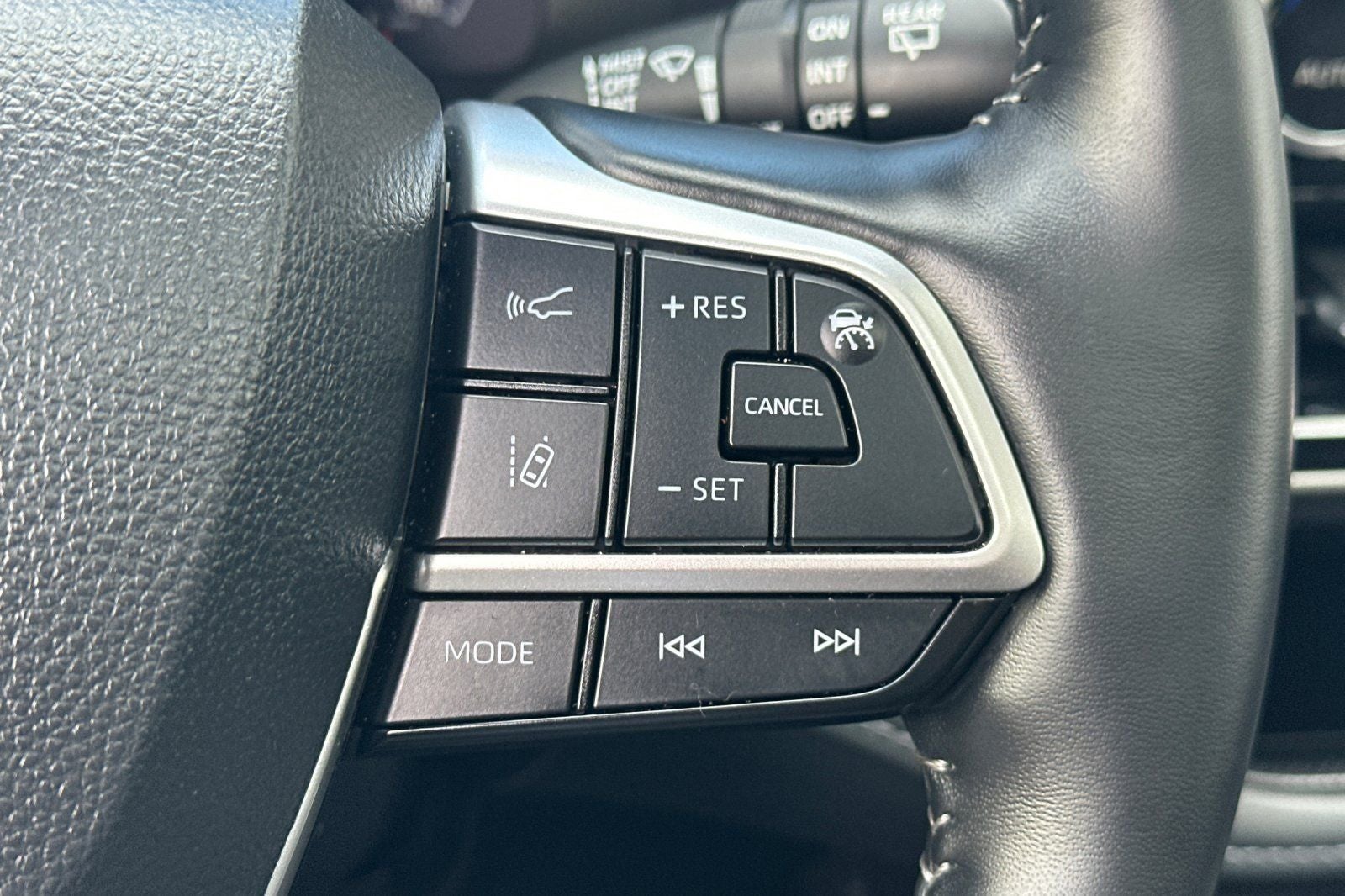 2026 Toyota Highlander Hybrid Limited