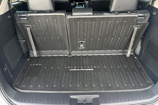 2026 Toyota Highlander Hybrid Limited