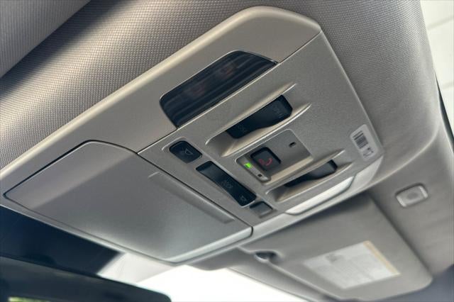 2026 Toyota Highlander Hybrid Limited