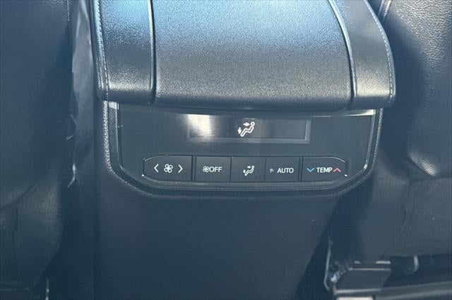 2026 Toyota Highlander Hybrid Limited