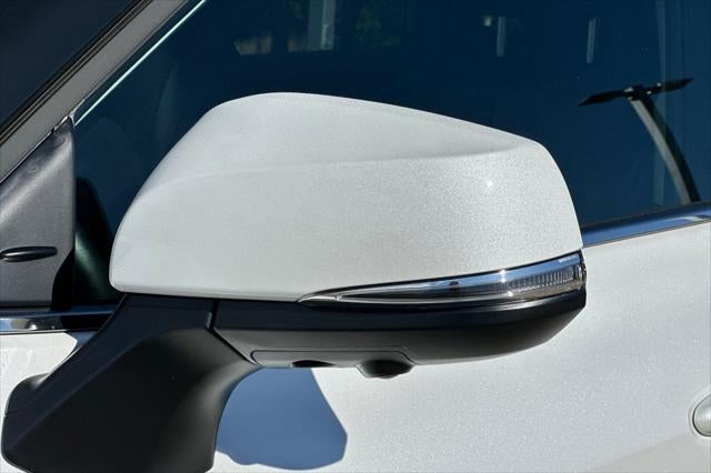 2026 Toyota Highlander Hybrid Limited