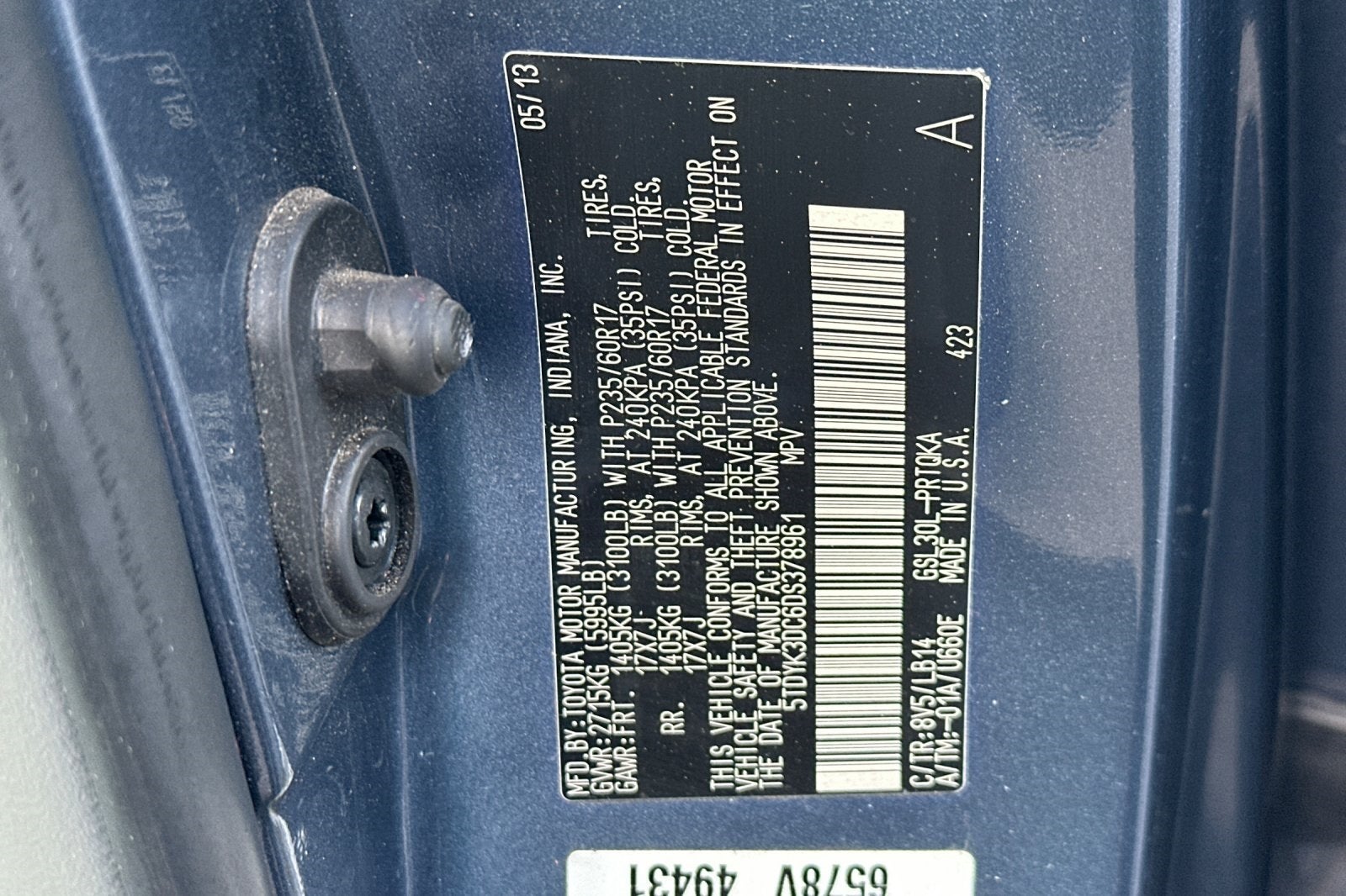 2013 Toyota Sienna XLE 8 Passenger