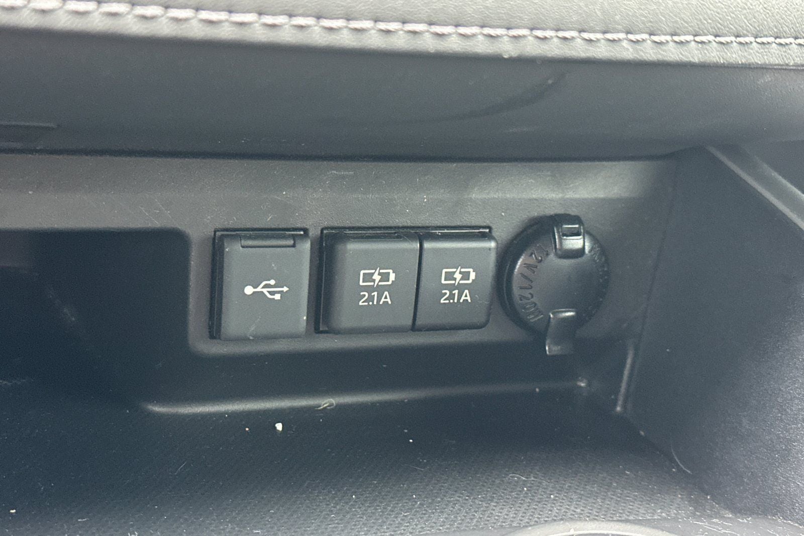 2021 Toyota Highlander Hybrid LE