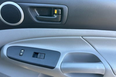 2012 Toyota Tacoma PreRunner V6