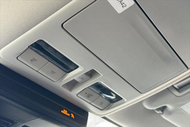 2025 Mazda Mazda CX-50 Hybrid Premium