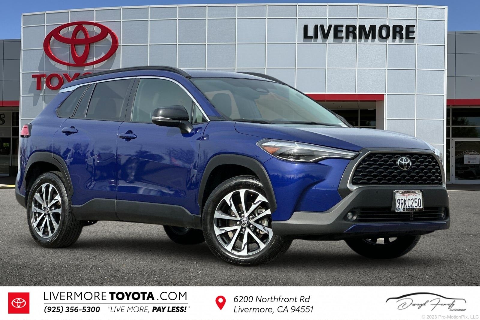 2025 Toyota Corolla Cross XLE