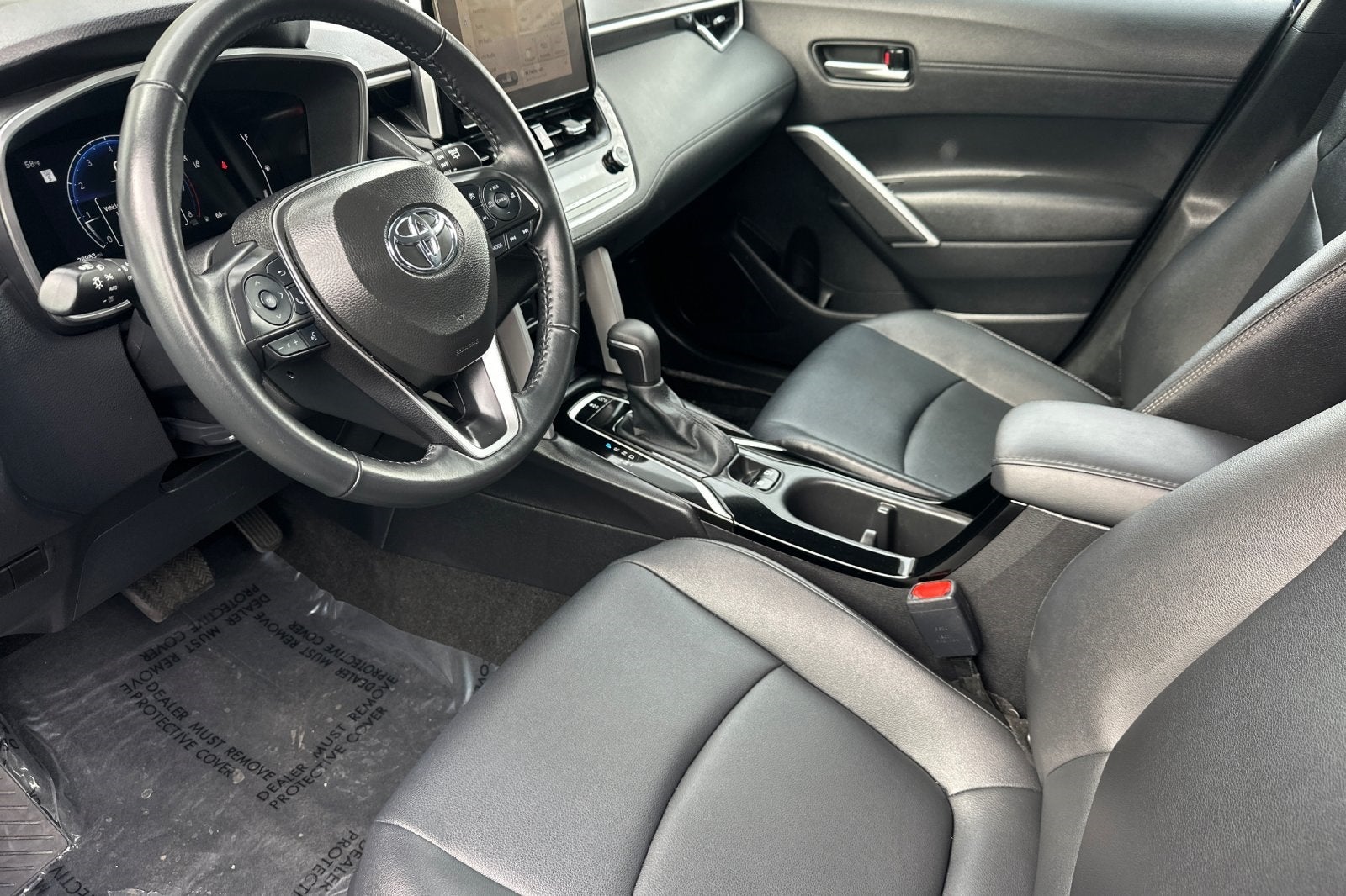 2025 Toyota Corolla Cross XLE