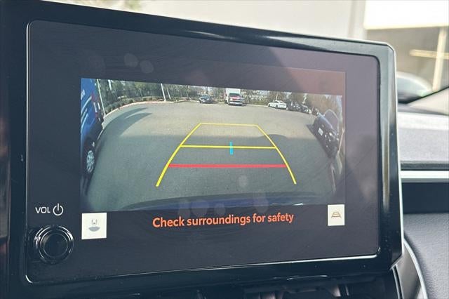 2025 Toyota Corolla Cross XLE