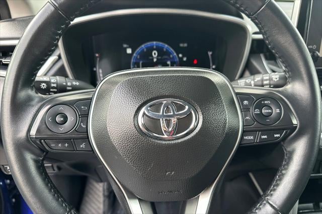 2025 Toyota Corolla Cross XLE