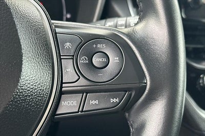 2025 Toyota Corolla Cross XLE