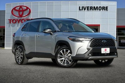 2025 Toyota Corolla Cross XLE