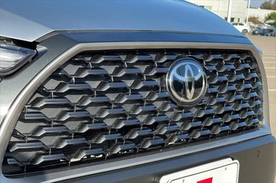 2025 Toyota Corolla Cross XLE