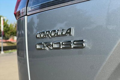 2025 Toyota Corolla Cross XLE