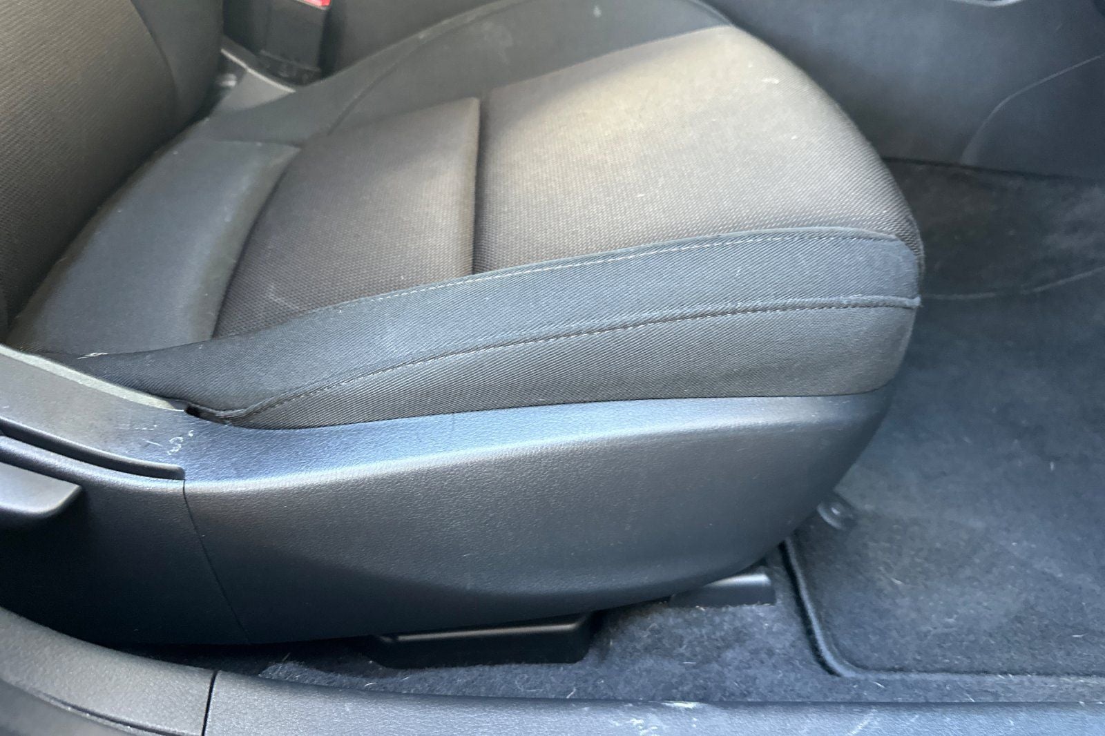 2022 Mazda Mazda3 2.5 S