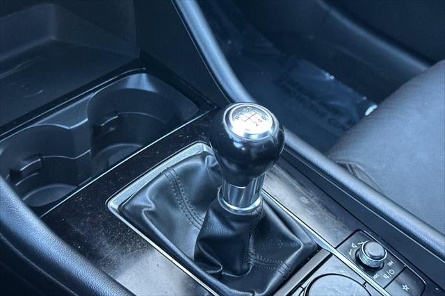 2025 Mazda Mazda3 2.5 S Premium Package