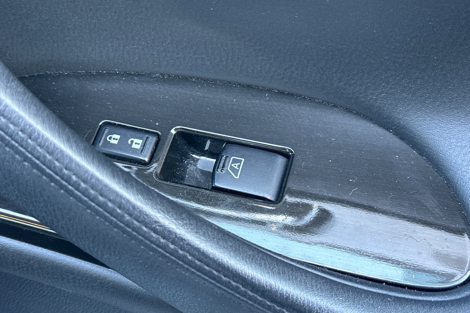 2017 INFINITI QX50 Base