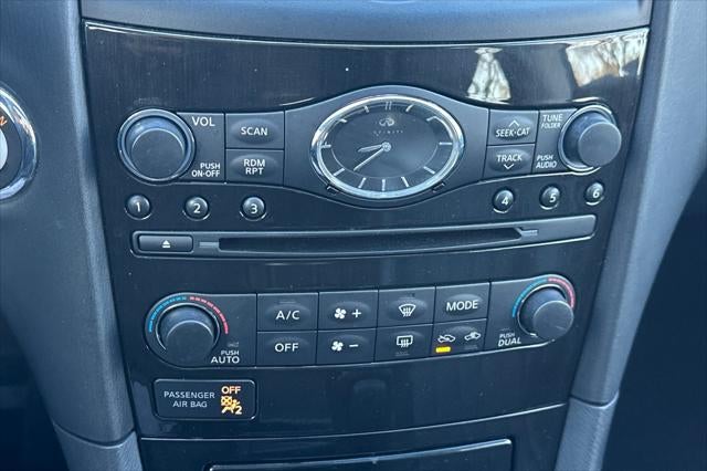 2017 INFINITI QX50 Base