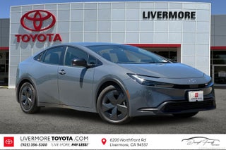 2025 Toyota Prius LE