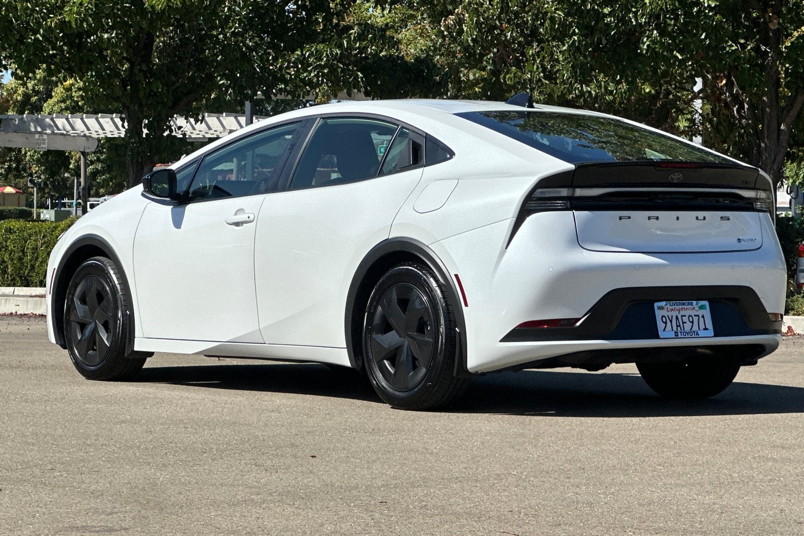 2026 Toyota Prius Plug-In Hybrid SE