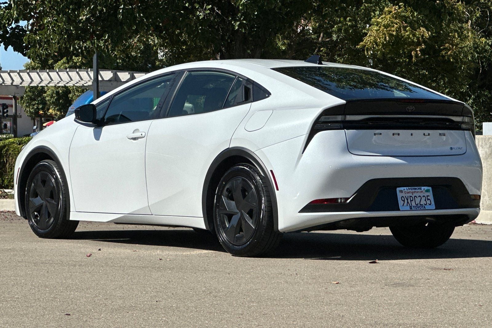 2026 Toyota Prius Plug-In Hybrid SE
