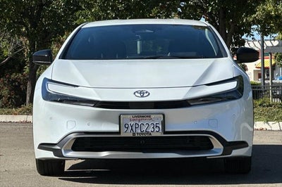 2026 Toyota Prius Plug-In Hybrid SE