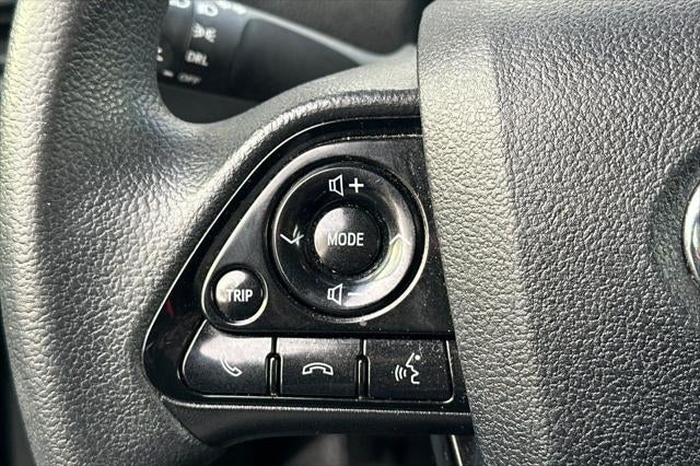 2022 Toyota Prius LE