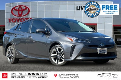 2019 Toyota Prius XLE