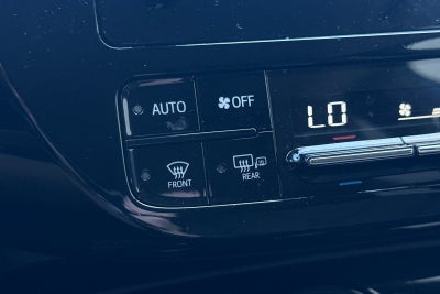 2019 Toyota Prius XLE