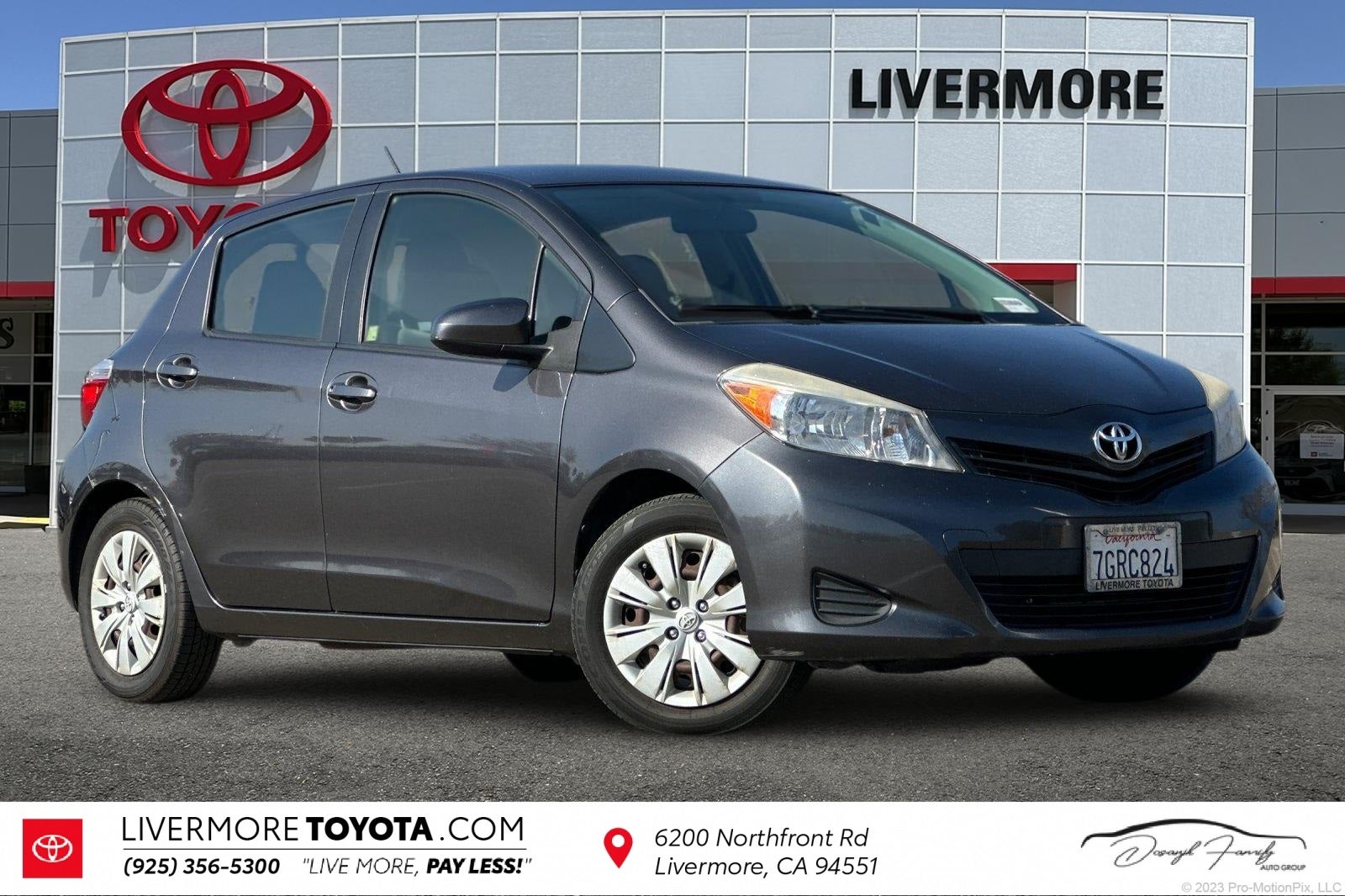 2013 Toyota Yaris LE