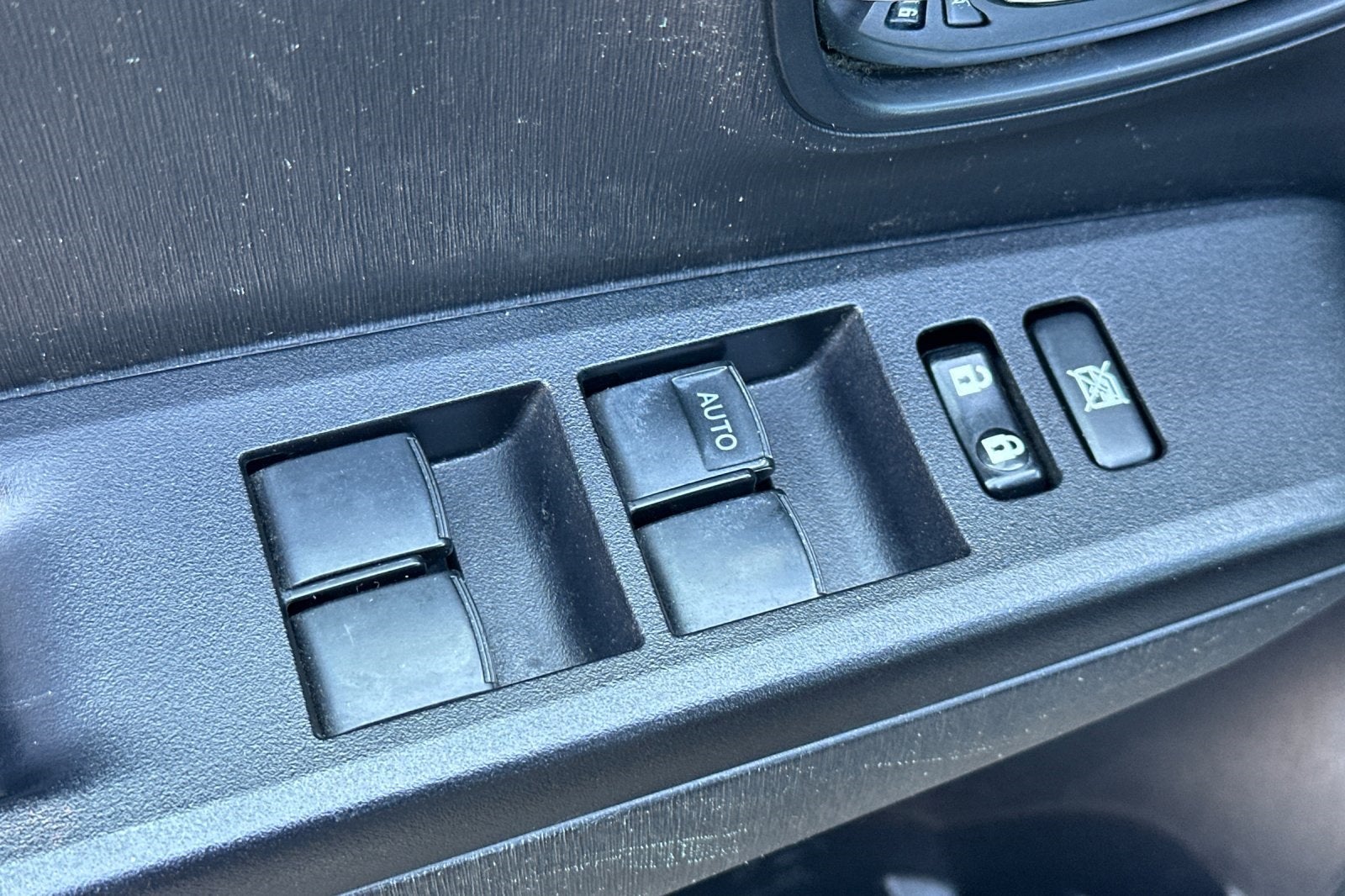 2013 Toyota Yaris LE