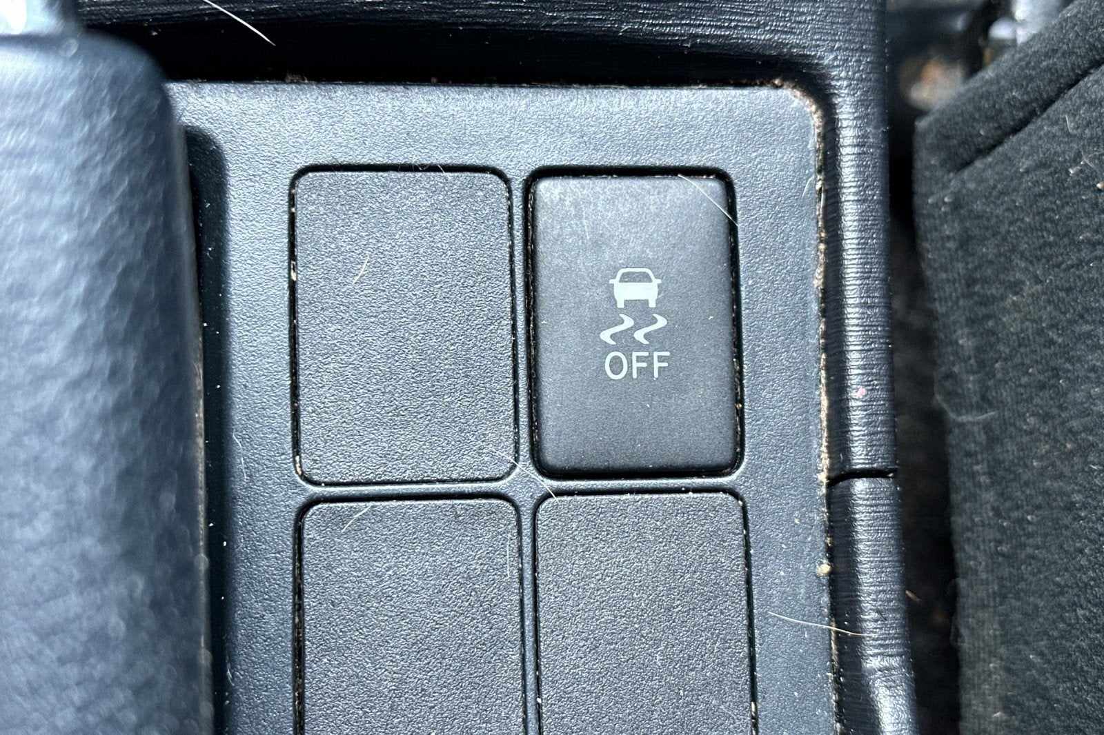 2013 Toyota Yaris LE