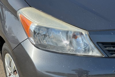 2013 Toyota Yaris LE