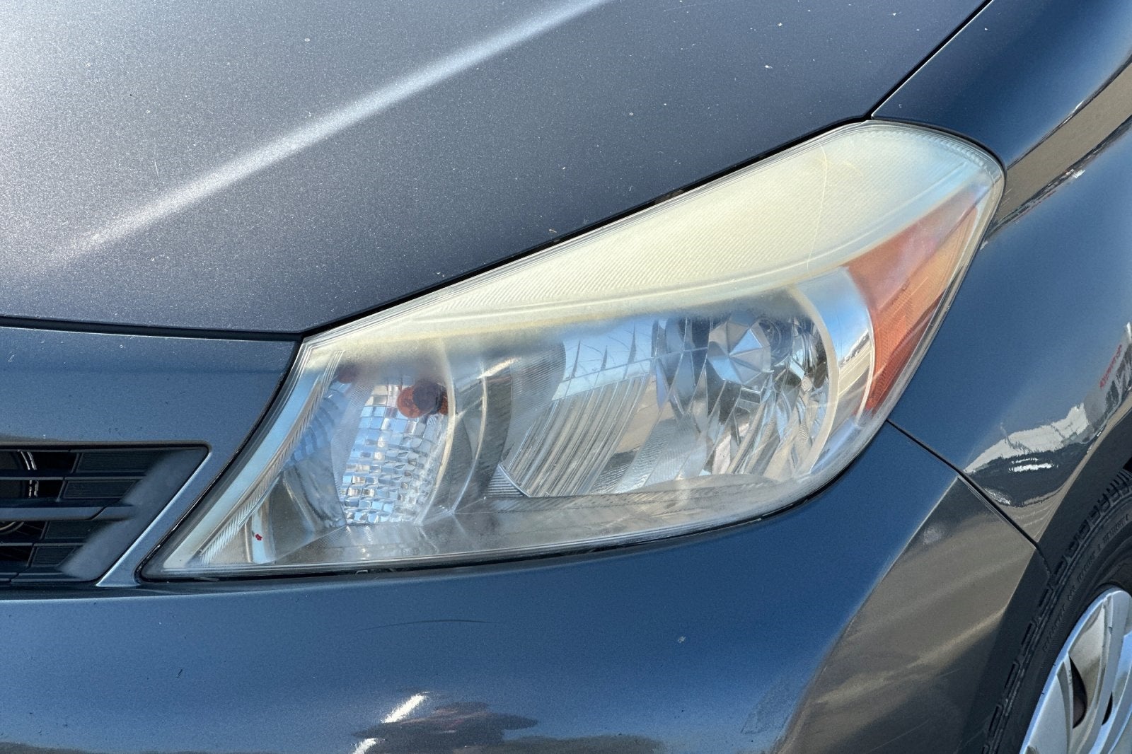 2013 Toyota Yaris LE