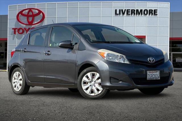 2013 Toyota Yaris LE