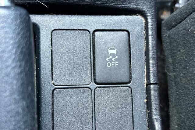 2013 Toyota Yaris LE