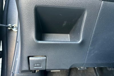 2013 Toyota Yaris LE