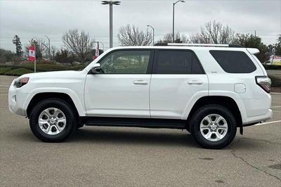 2024 Toyota 4Runner SR5 Premium